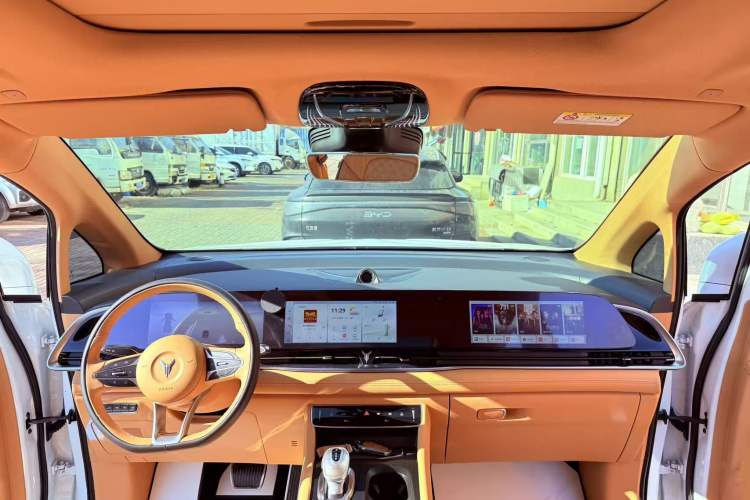 Used VOYAH Dream 2022 Low-Carbon Edition Dream+ Smart Enjoyment Package Interior 4
