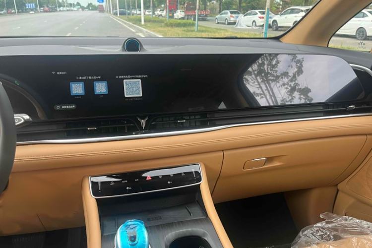 Used VOYAH Dream 2022 Low-Carbon Edition Plus Intelligent Driving Package Interior 6
