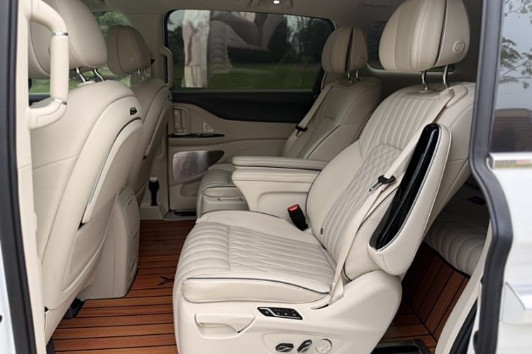 Used VOYAH Dream 2022 Low-Carbon Edition Dream+ Smart Enjoyment Package Interior 6