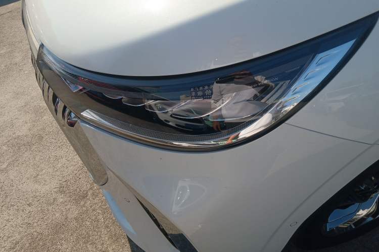 Used VOYAH Dream 2022 Low-Carbon Edition Dream+ Smart Enjoyment Package Left Front Headlight