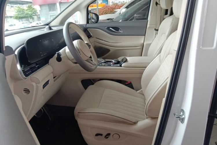 Used VOYAH Dream 2022 Low-Carbon Edition Dream+ Smart Enjoyment Package Left Front Seat