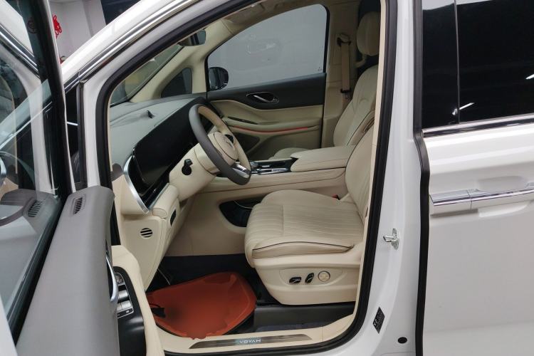 Used VOYAH Dream 2022 Low-Carbon Edition Dream+ Smart Enjoyment Package Left Front Seat