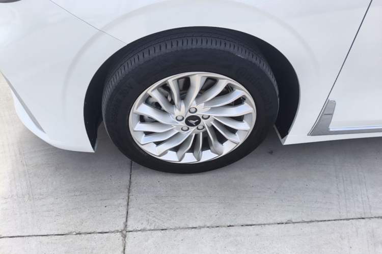 Used VOYAH Dream 2022 Low-Carbon Edition Home Left Front Wheel Hub
