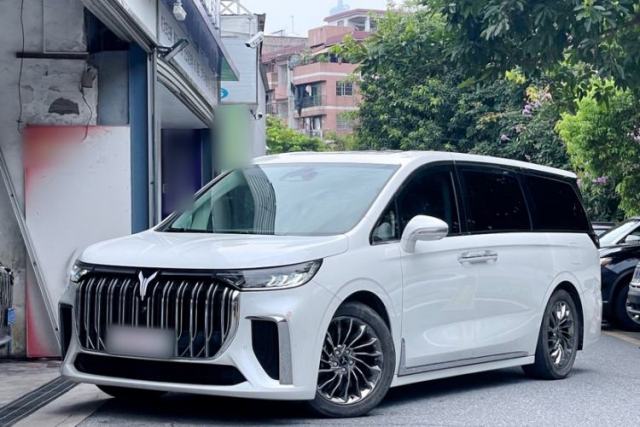 Used VOYAH Dream 2022 Low-Carbon Edition Dream+ Smart Enjoyment Package