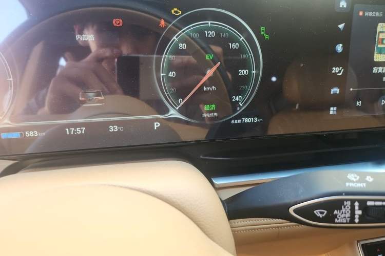 Used VOYAH Dream 2022 Low-Carbon Edition Dream+ Smart Enjoyment Package Odometer Close Up