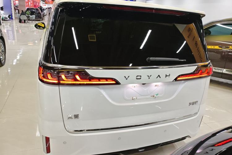 Used VOYAH Dream 2022 Low-Carbon Edition Dream+ Smart Enjoyment Package Rear
