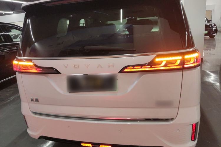 Used VOYAH Dream 2022 Low-Carbon Edition Dream+ Smart Enjoyment Package Rear