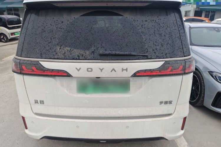 Used VOYAH Dream 2022 Low-Carbon Edition Plus Intelligent Driving Package Rear