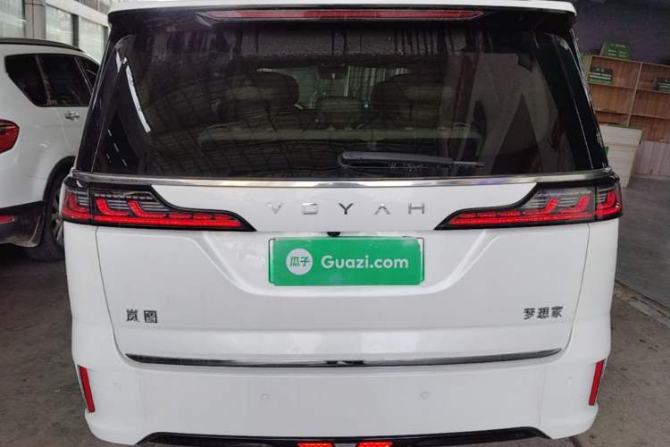 Used VOYAH Dream 2022 Low-Carbon Edition Dream+ Smart Enjoyment Package Rear