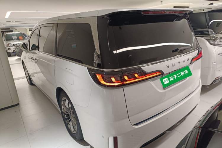 Used VOYAH Dream 2022 Low-Carbon Edition Dream+ Smart Enjoyment Package Rear Left 45 Deg