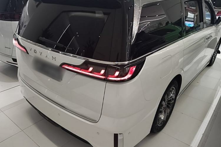 Used VOYAH Dream 2022 Low-Carbon Edition Dream+ Smart Enjoyment Package Rear Right 45 Deg