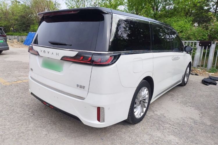Used VOYAH Dream 2022 Zero-Carbon Edition Plus Intelligent Driving & Range Package—605 km Rear Right 45 Deg