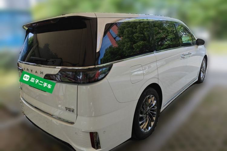 Used VOYAH Dream 2022 Low-Carbon Edition Dream+ Smart Enjoyment Package Rear Right 45 Deg