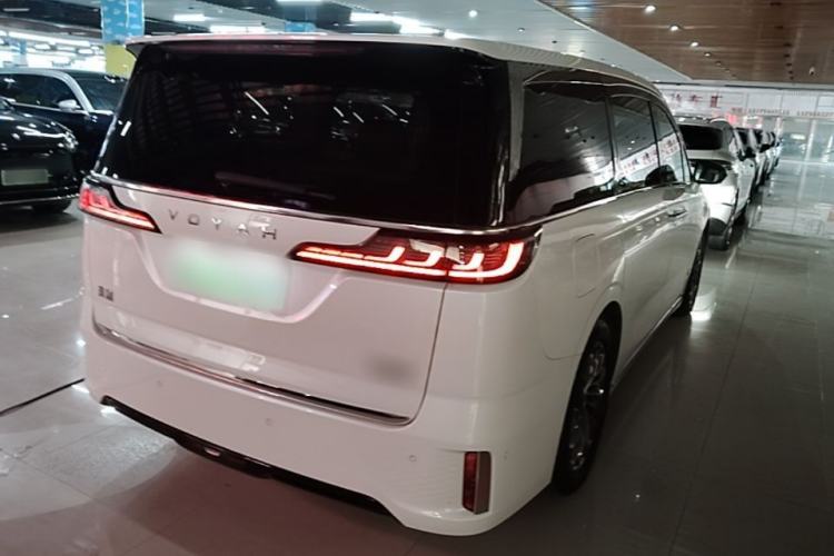 Used VOYAH Dream 2022 Low-Carbon Edition Dream+ Smart Enjoyment Package Rear Right 45 Deg