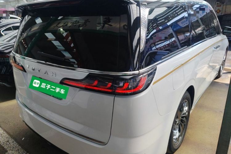 Used VOYAH Dream 2022 Low-Carbon Edition Dream+ Smart Enjoyment Package Rear Right 45 Deg
