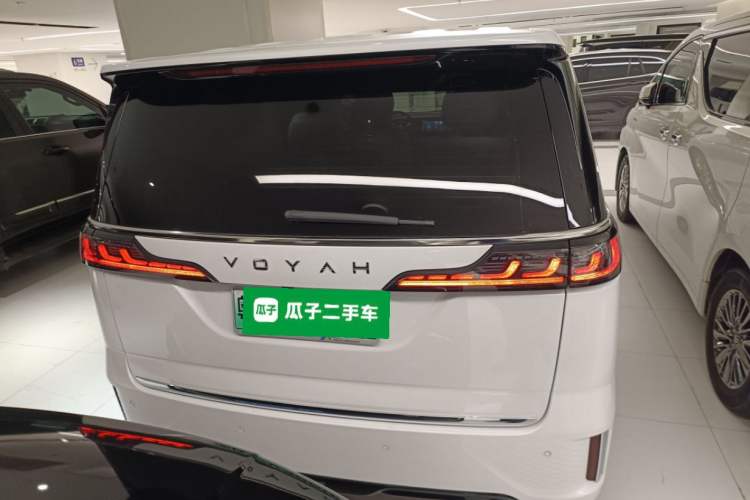 Used VOYAH Dream 2022 Low-Carbon Edition Dream+ Smart Enjoyment Package Rear