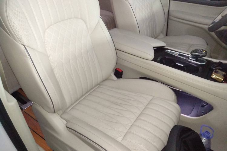 Used VOYAH Dream 2022 Low-Carbon Edition Dream+ Smart Enjoyment Package Right Front Seat