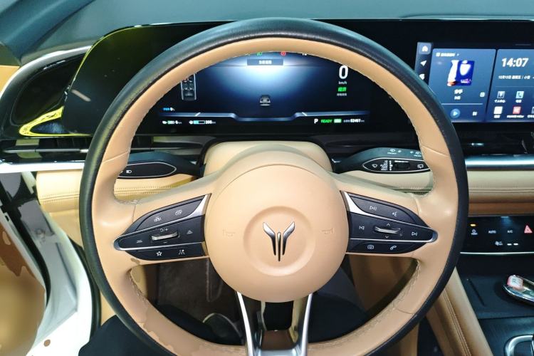 Used VOYAH Dream 2022 Low-Carbon Edition Dream+ Smart Enjoyment Package Steering Wheel