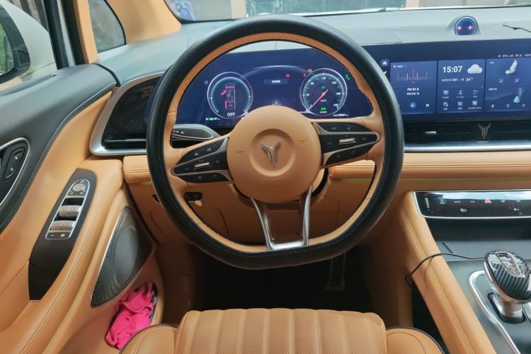 Used VOYAH Dream 2022 Low-Carbon Edition Dream+ Smart Enjoyment Package Steering Wheel