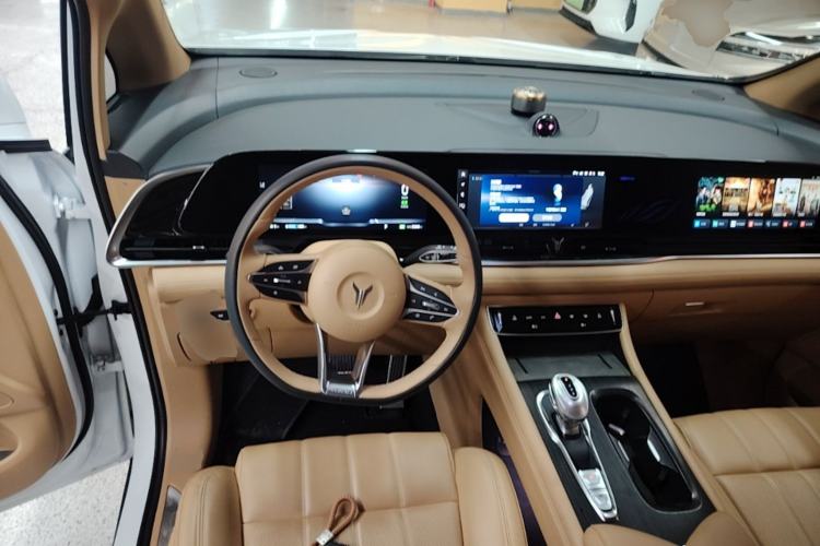 Used VOYAH Dream 2022 Low-Carbon Edition Plus Intelligent Driving Package Steering Wheel