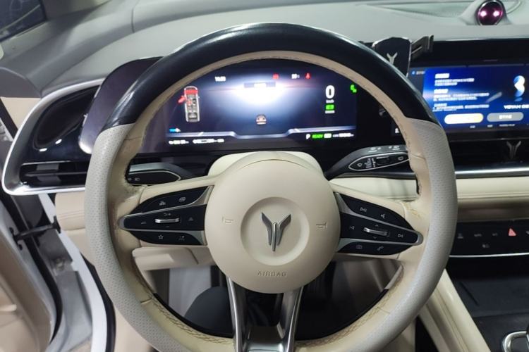 Used VOYAH Dream 2022 Low-Carbon Edition Dream+ Smart Enjoyment Package Steering Wheel