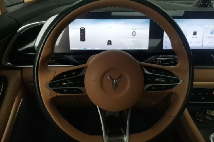 Used VOYAH Dream 2022 Low-Carbon Edition Dream+ Smart Enjoyment Package Steering Wheel