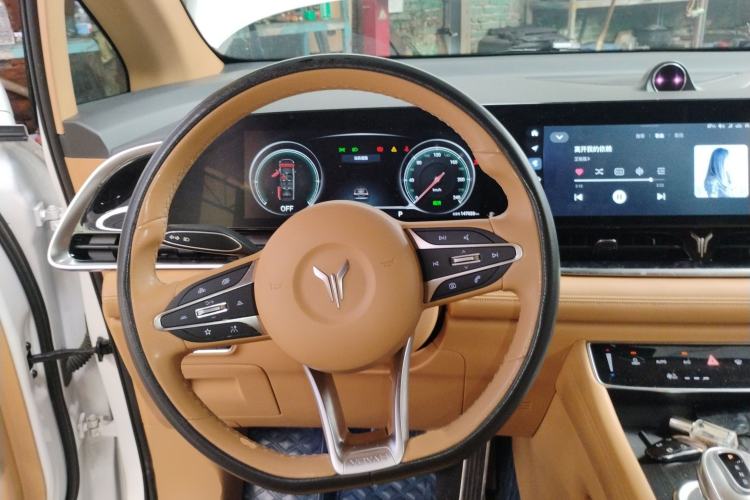 Used VOYAH Dream 2022 0-Emission Edition Dream+ Smart Range Package – 605 km Steering Wheel