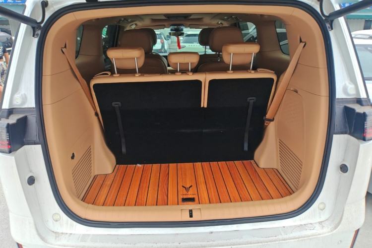 Used VOYAH Dream 2022 Low-Carbon Edition Plus Intelligent Driving Package Trunk