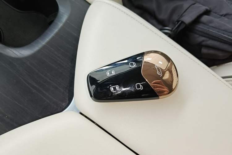 Used VOYAH Dream 2022 Low-Carbon Edition Dream+ Smart Enjoyment Package Vehicle Key