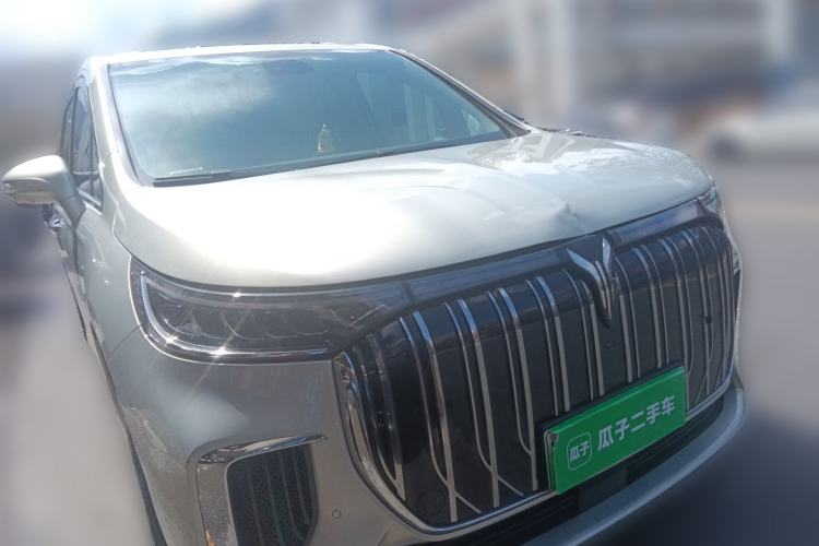 Used VOYAH Dream 2022 0-Emission Version Range of 475 km Front Right 45 Deg