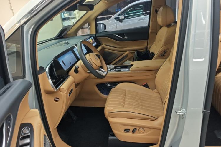 Used VOYAH Dream 2022 Low-Carbon Edition Dream+ Smart Enjoyment Package Left Front Seat