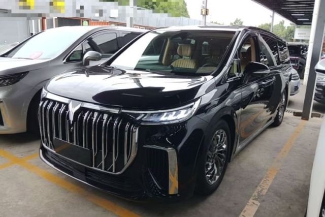 Used VOYAH Dream 2024 PHEV Ultra-Long Range Flagship Edition