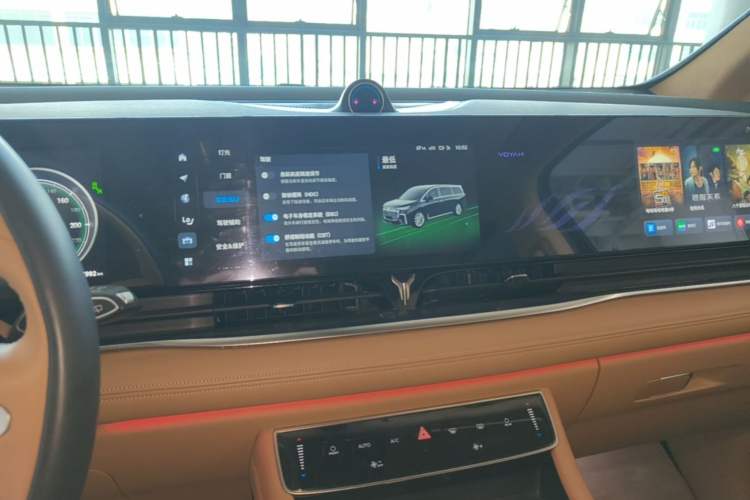 Used VOYAH Dream 2024 PHEV Ultra-Long Range Flagship Edition Audio And AC Panel