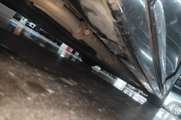 Used VOYAH Dream 2024 PHEV Ultra-Long Range Flagship Edition Chassis Rear Right