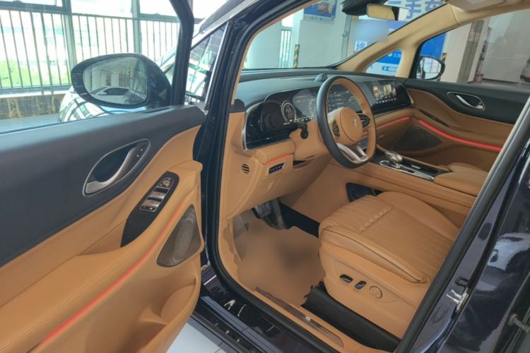 Used VOYAH Dream 2024 PHEV Ultra-Long Range Flagship Edition Driver Seat