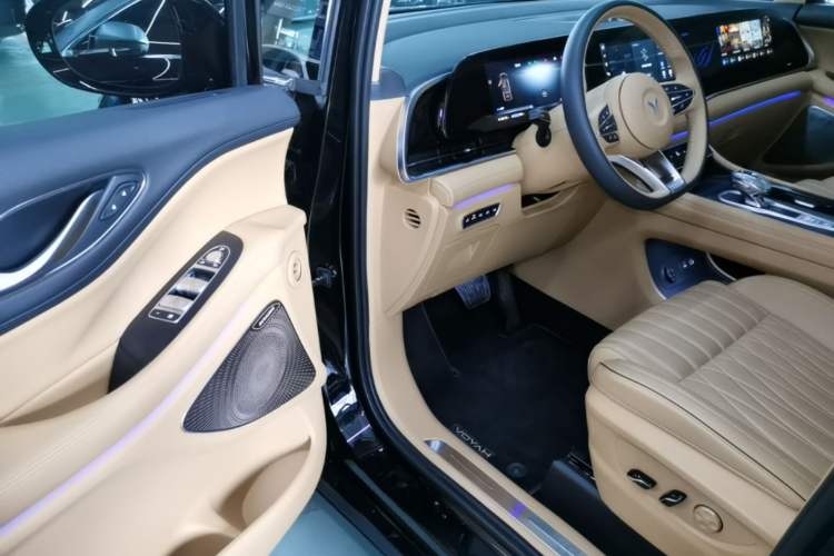 Used VOYAH Dream 2024 PHEV Ultra-Long Range Flagship Edition Driver Seat