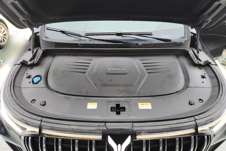 Used VOYAH Dream 2024 PHEV Extended-Range Premium Edition Engine Bay