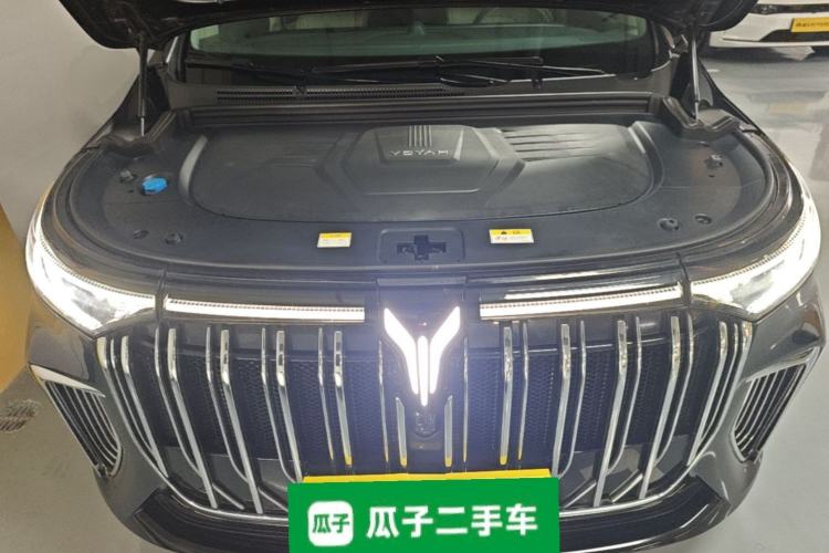 Used VOYAH Dream 2024 PHEV Ultra-Long Range Flagship Edition Engine Bay