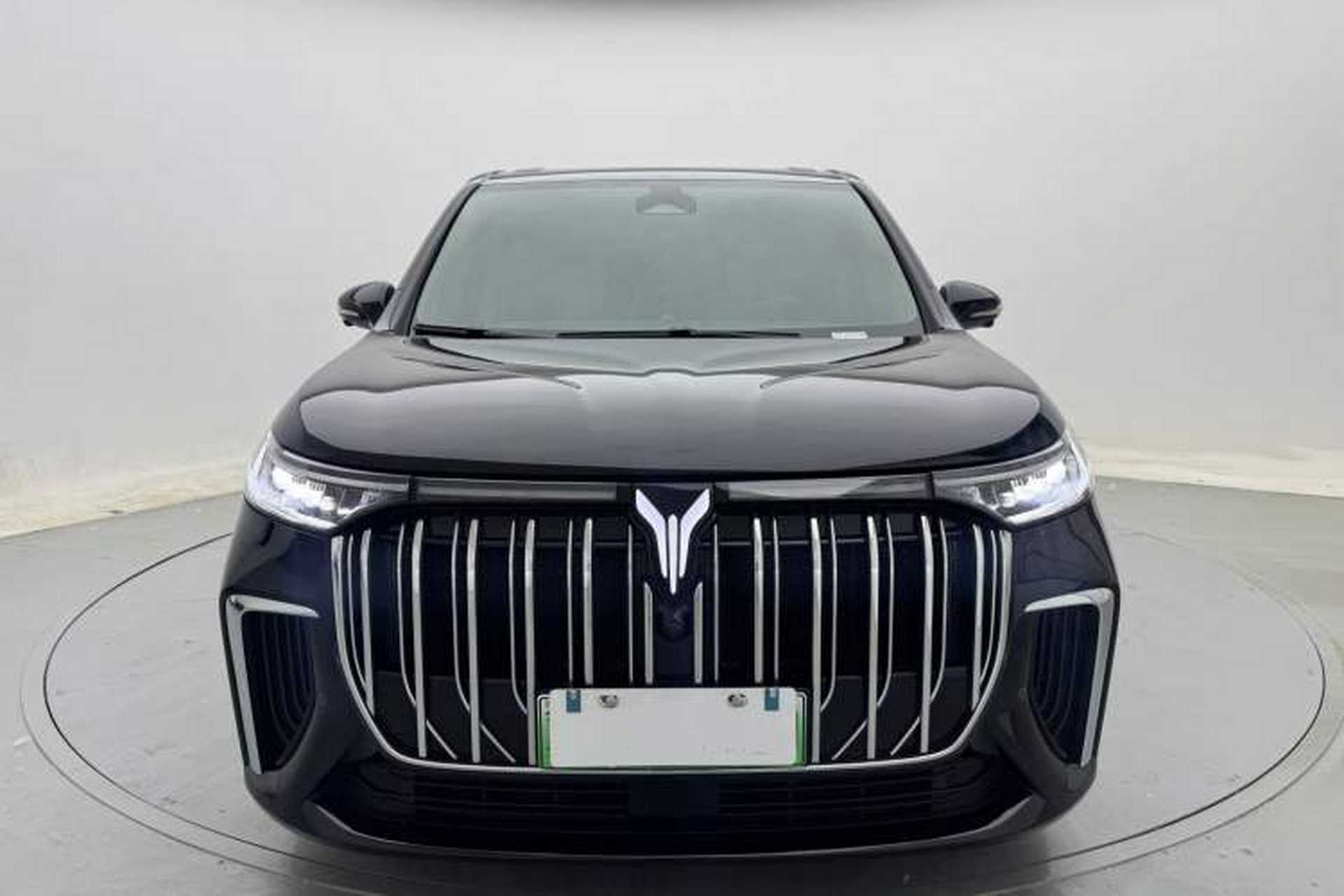 Used VOYAH Dream 2024 PHEV Extended-Range Premium Edition Exterior 1