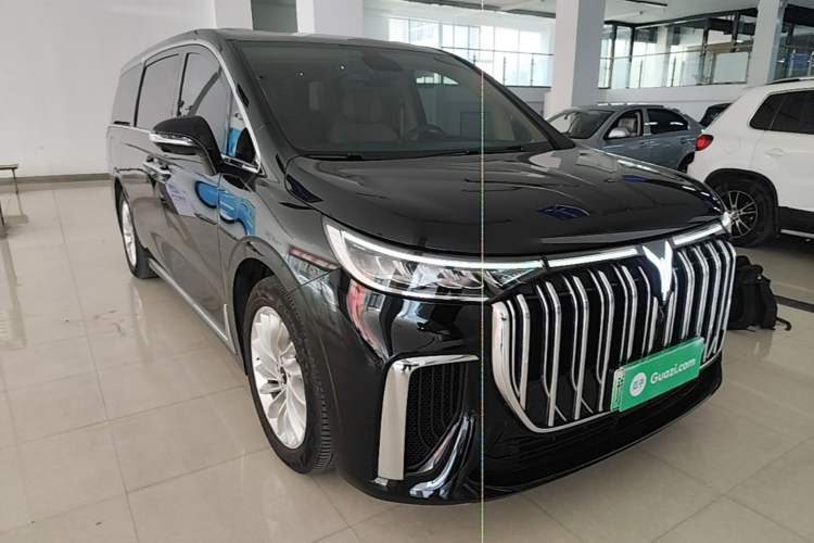 Used VOYAH Dream 2024 PHEV Extended-Range Premium Edition Exterior 1