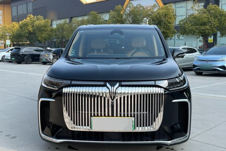 Used VOYAH Dream 2024 PHEV Ultra-Long Range Flagship Edition Exterior 12