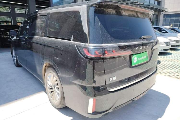 Used VOYAH Dream 2024 PHEV Extended-Range Premium Edition Exterior 2
