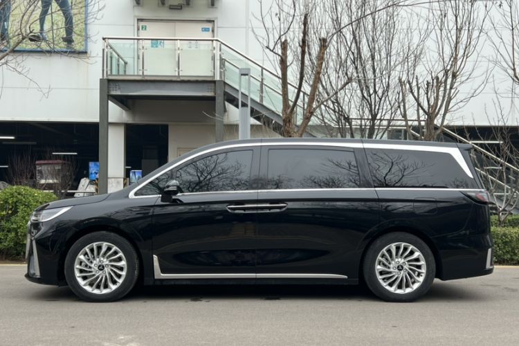 Used VOYAH Dream 2024 PHEV Extended-Range Premium Edition Exterior 2