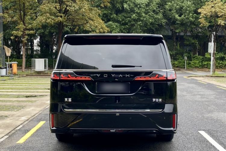 Used VOYAH Dream 2024 PHEV Extended-Range Premium Edition Exterior 2