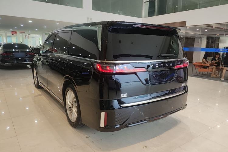 Used VOYAH Dream 2024 PHEV Extended-Range Premium Edition Exterior 2