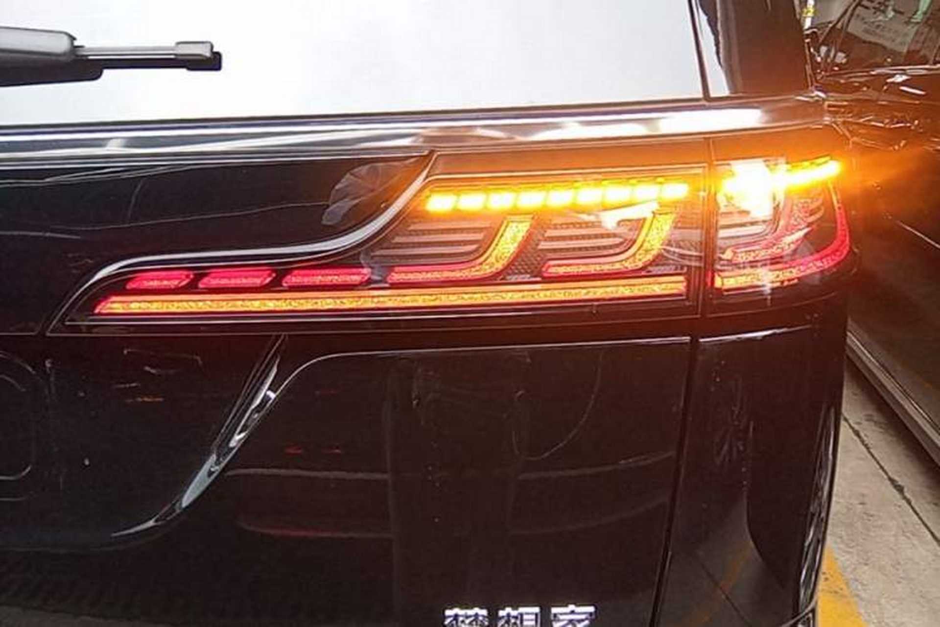 Used VOYAH Dream 2024 PHEV Extended-Range Premium Edition Exterior 3
