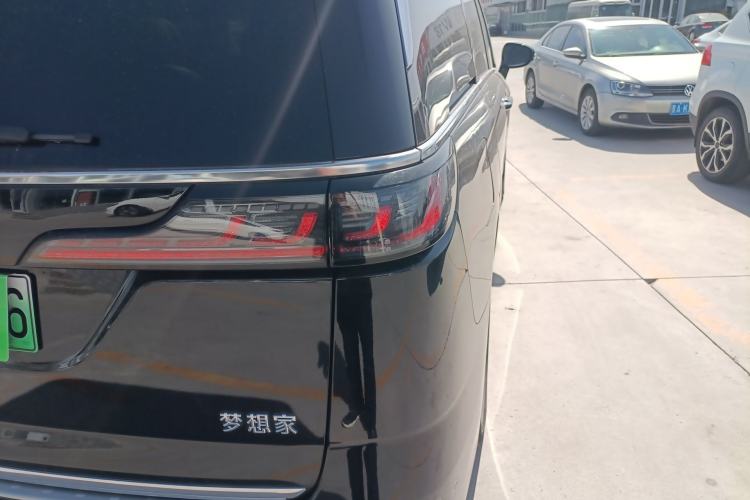Used VOYAH Dream 2024 PHEV Extended-Range Premium Edition Exterior 3