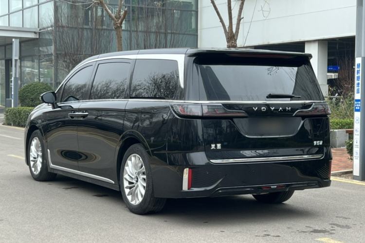 Used VOYAH Dream 2024 PHEV Extended-Range Premium Edition Exterior 4