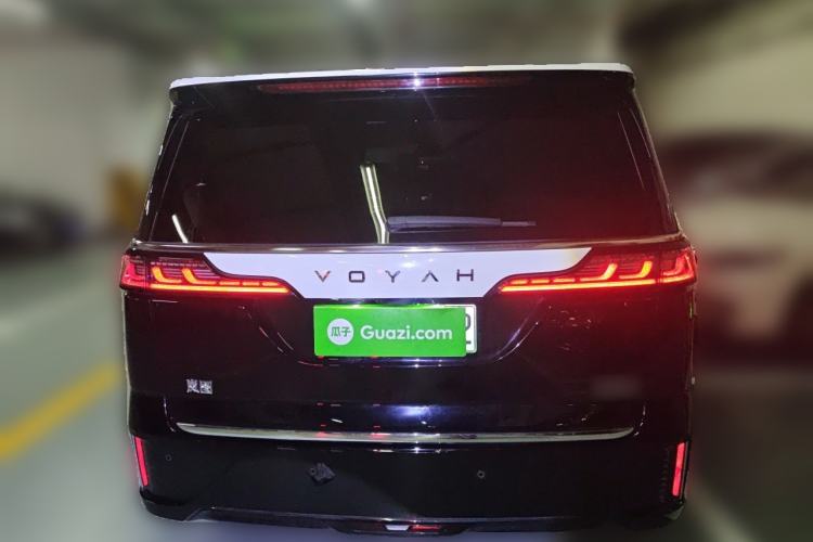 Used VOYAH Dream 2024 PHEV Ultra-Long Range Flagship Edition Exterior 4