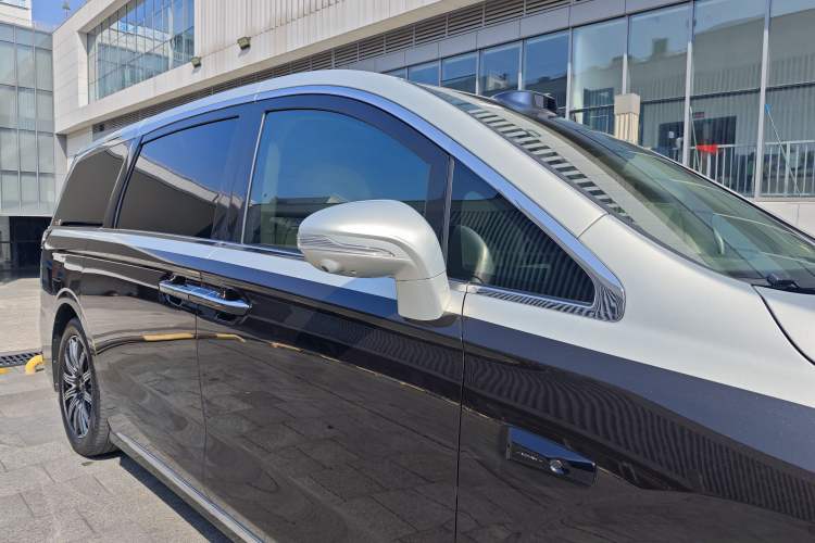 Used VOYAH Dream 2024 EV Long-Range Premium Edition Exterior 8